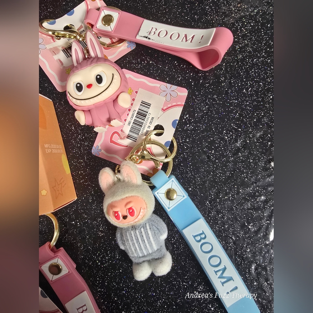 Labubu Gift Set - Picture 6 of 8